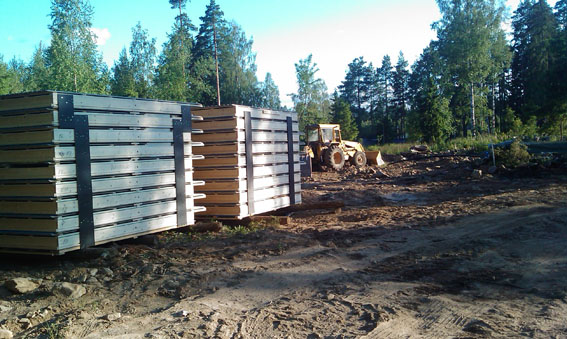 Sein&auml;&auml; pinossa